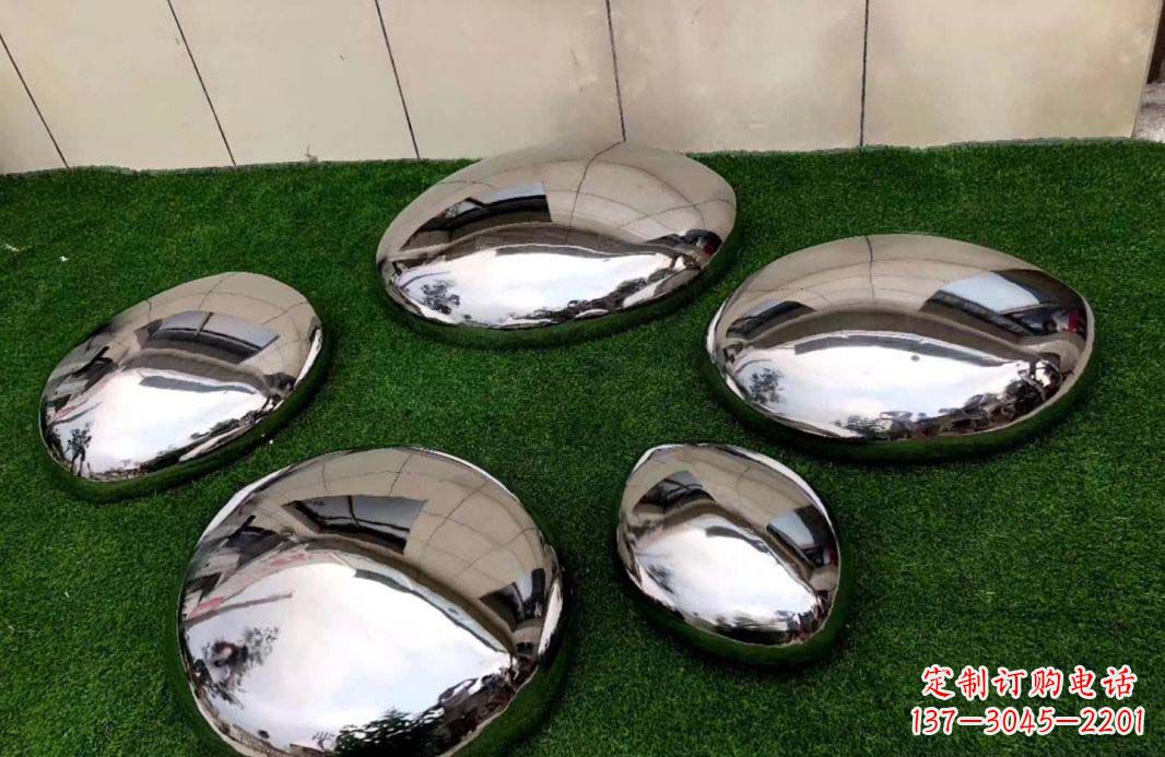 聊城不锈钢鹅卵石雕塑艺术品的精致之美