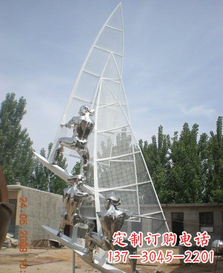 聊城海上航行不锈钢帆船雕塑