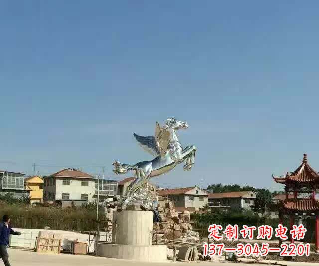 聊城不锈钢飞马雕塑象征勇气与美丽