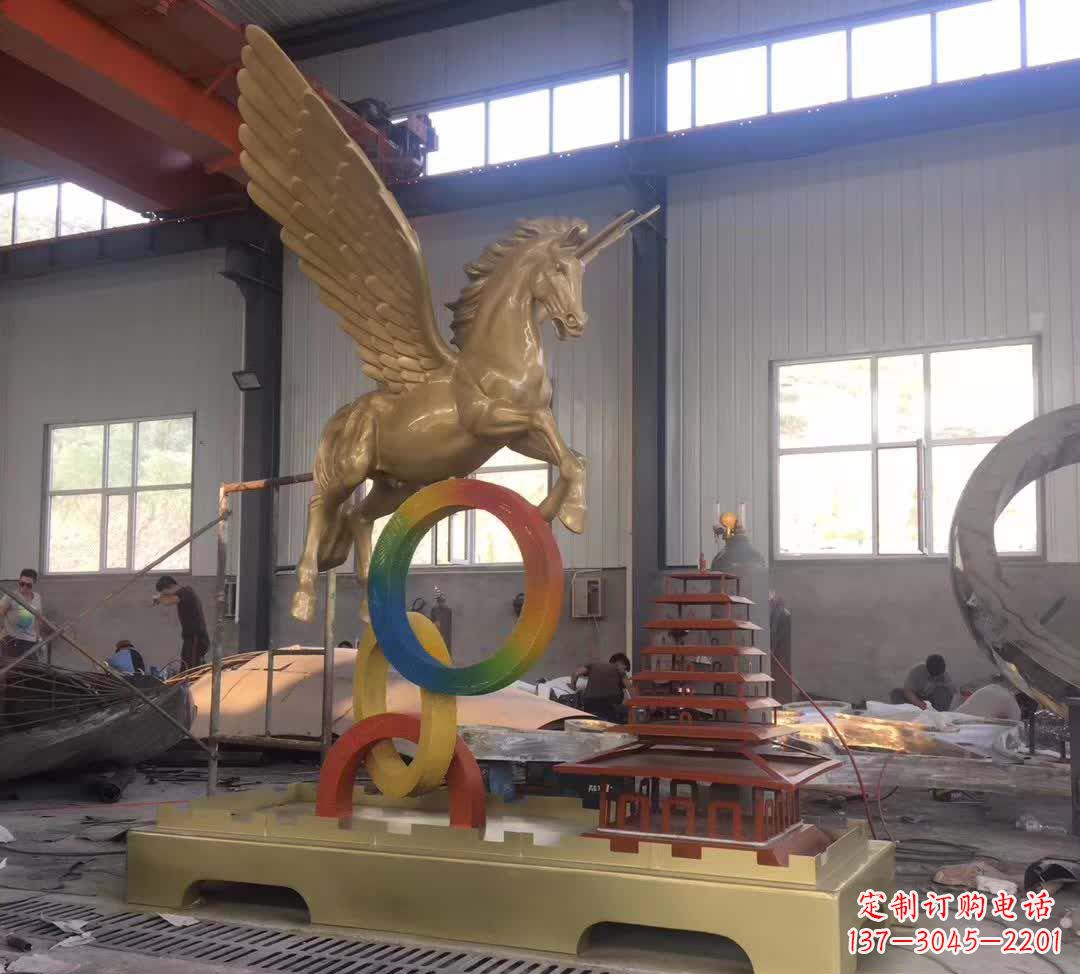 聊城不锈钢飞马踩圆圈雕塑精美艺术之作