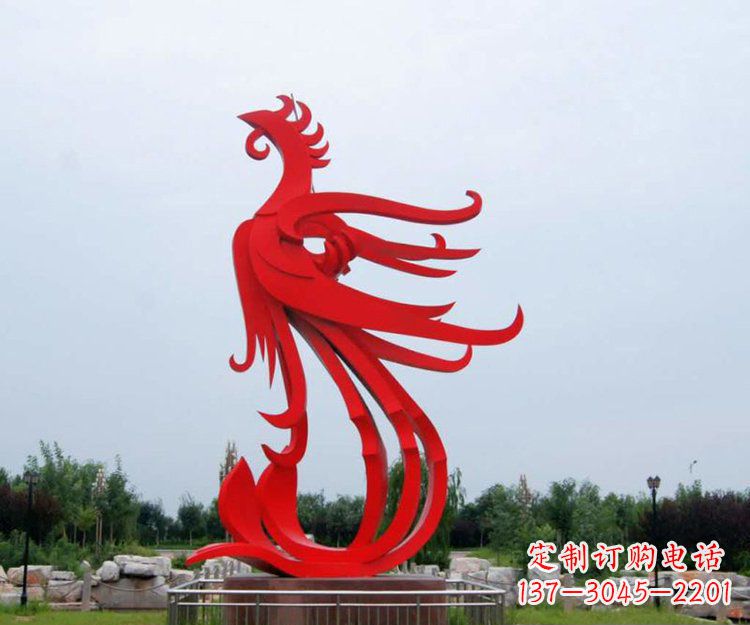 聊城精美凤凰雕塑点亮凤凰公园