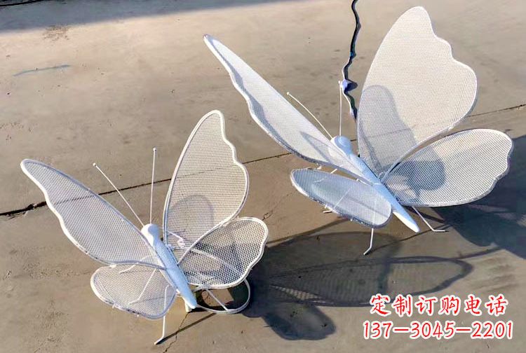 聊城不锈钢钢丝网格蝴蝶雕塑——灯光下的灵动之美