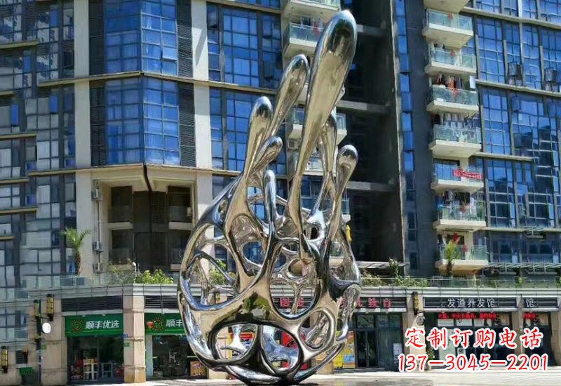 聊城不锈钢龙雕塑——象征着力量与灵气