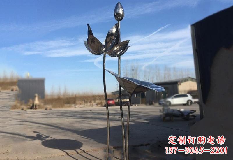 聊城不锈钢荷花雕塑精美的艺术瑰宝