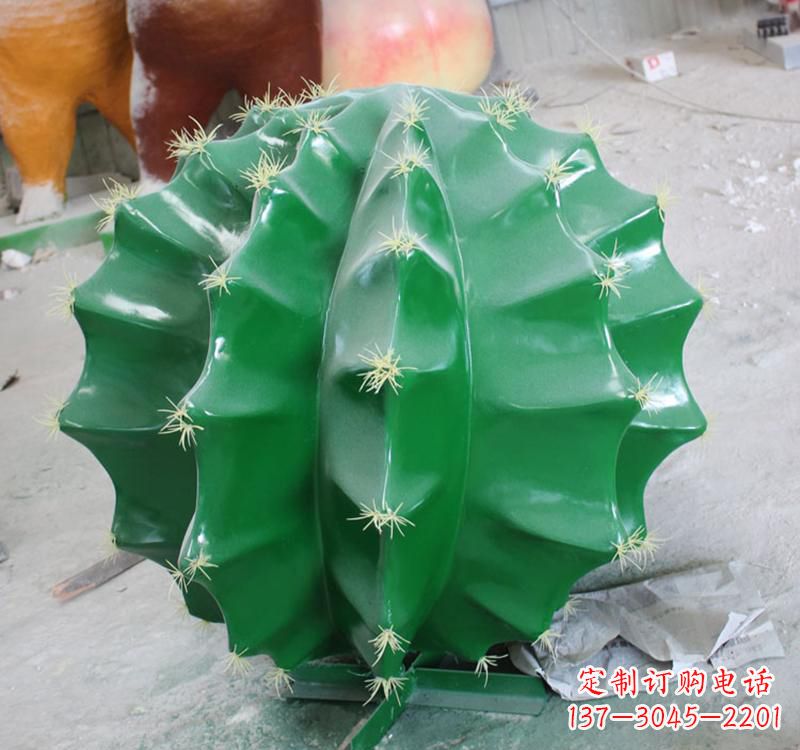 聊城不锈钢仙人掌雕塑给公园景观增添灵动之美