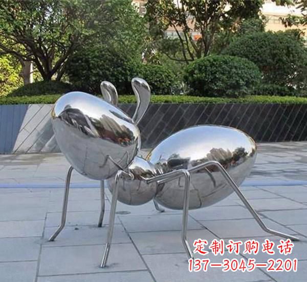 聊城不锈钢蚂蚁雕塑一座镜面公园的精美装点