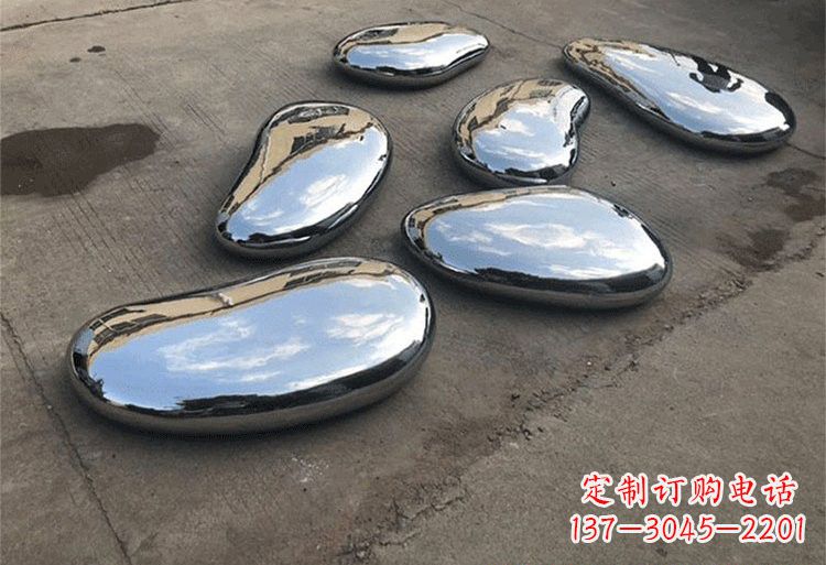 聊城不锈钢水滴雕塑让公园更加美丽
