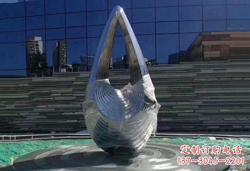 聊城不锈钢空心水滴雕塑美丽的艺术之作