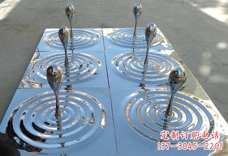 聊城不锈钢水滴雕塑激发自然之美
