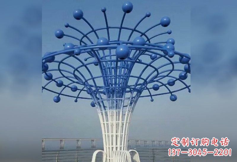 聊城不锈钢广场上的喷泉雕塑