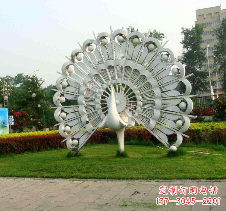 聊城不锈钢孔雀雕塑艺术与美的完美结合