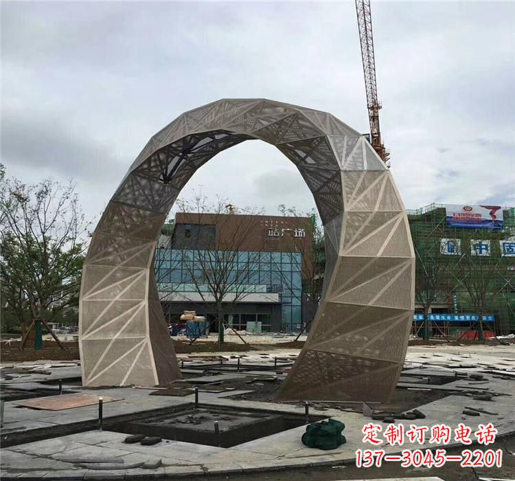 聊城不锈钢拱门雕塑精美外观,古典气息