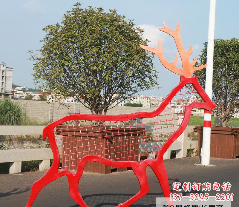 聊城不锈钢动物雕塑——鹿