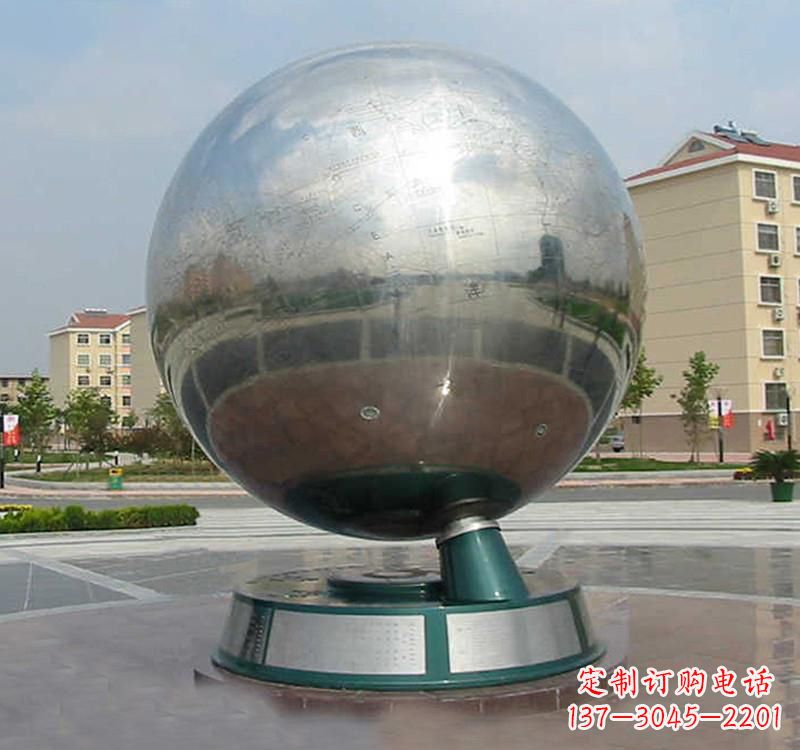 聊城不锈钢地球雕塑现代艺术的精美结合