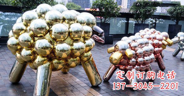 聊城不锈钢动物雕塑肖恩的小羊