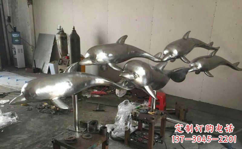 聊城不锈钢海豚雕塑