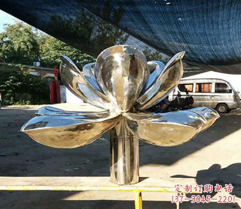 聊城不锈钢荷花雕塑——彰显小区景观之美