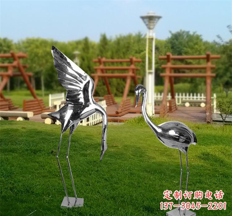 聊城不锈钢仙鹤雕塑艺术精美、气质高雅