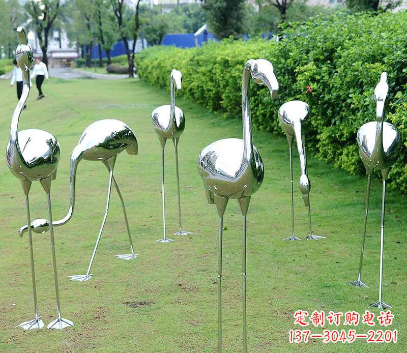 聊城不锈钢火烈鸟雕塑美丽的艺术杰作