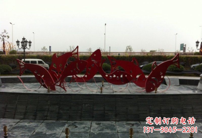 聊城不锈钢剪纸鲤鱼雕塑精巧美观