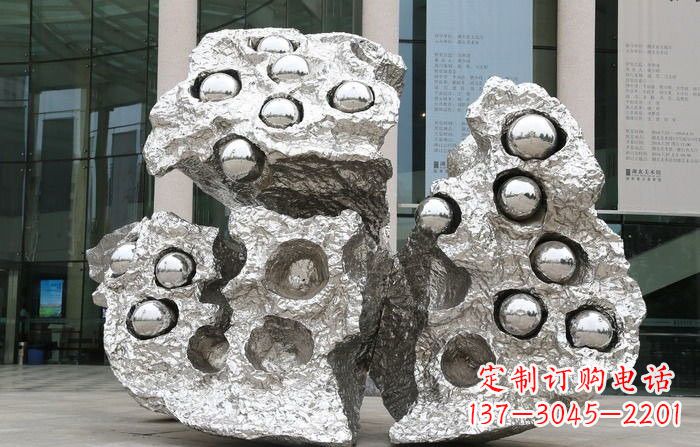 聊城不锈钢莲蓬雕塑——传承古老文化的艺术瑰宝