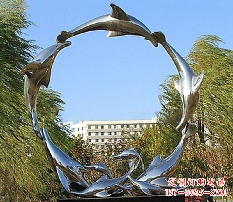 聊城该雕塑的内容、设计理念和文化意义。