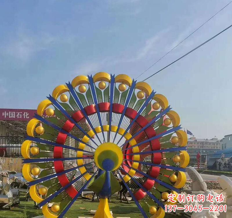 聊城不锈钢孔雀雕塑艺术的精美表达