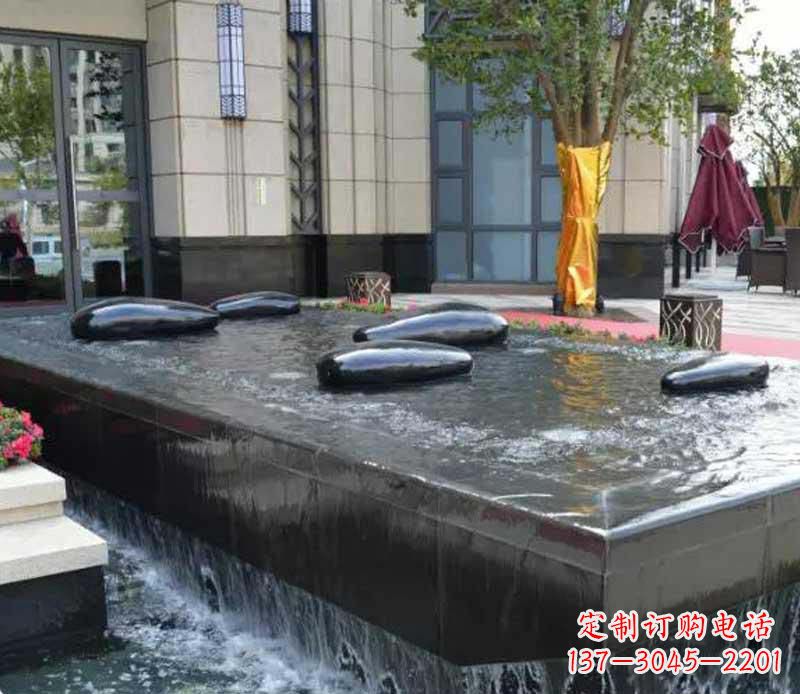 聊城不锈钢景观异形水滴雕塑