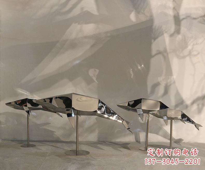 聊城不锈钢海豚雕塑——精致的艺术形式