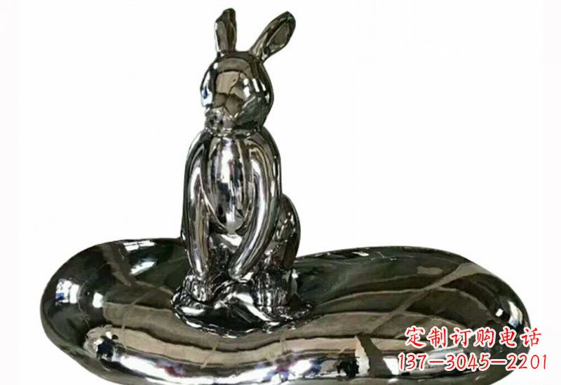 聊城不锈钢兔子雕塑