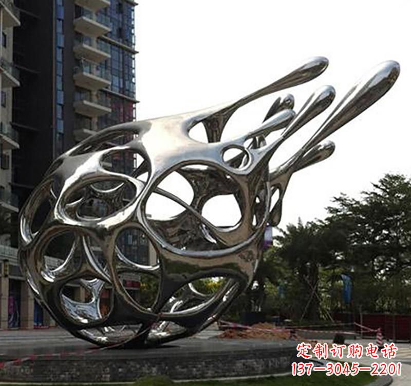 聊城不锈钢镜面火龙果雕塑精致的艺术瑰宝