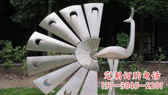 聊城不锈钢孔雀雕塑—景观中的瑰宝