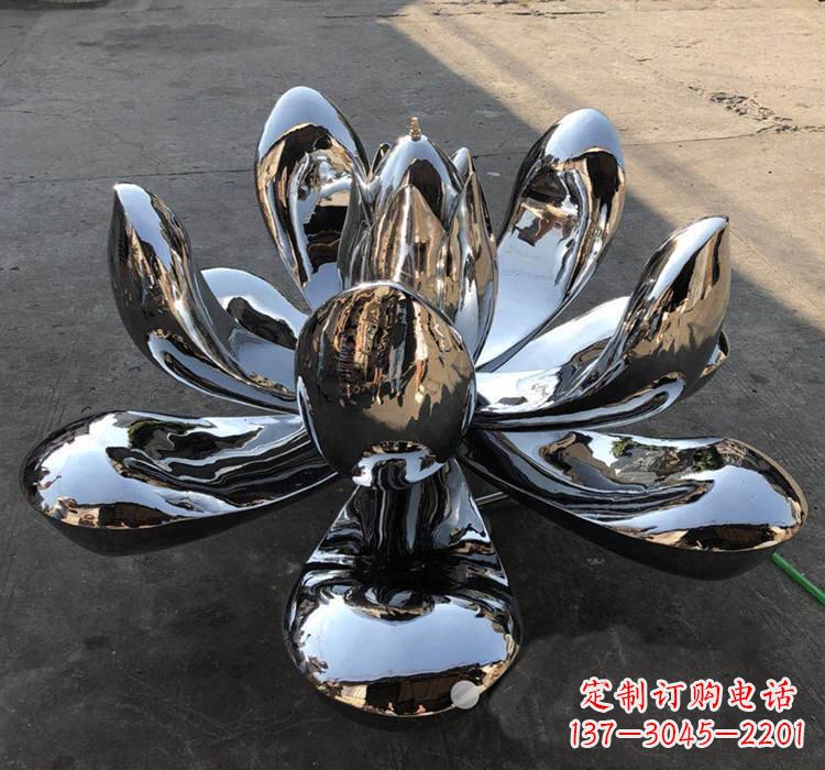 聊城不锈钢莲花雕塑精美优雅