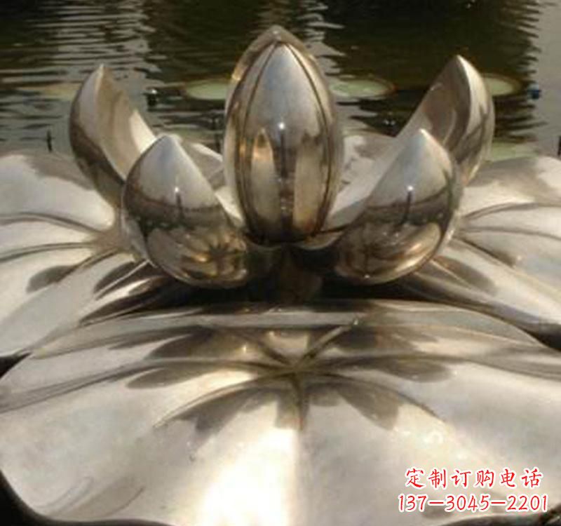 聊城不锈钢莲花喷泉雕塑艺术结合新技术