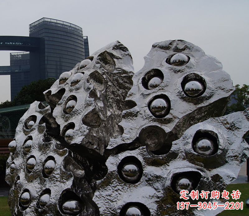聊城不锈钢莲蓬雕塑精美绝伦