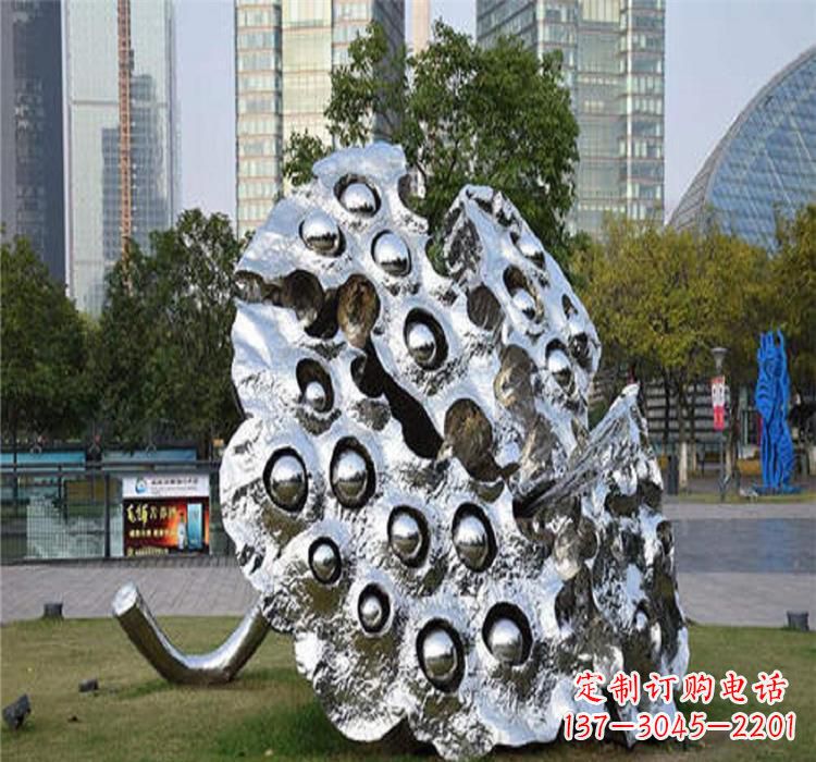 聊城不锈钢莲蓬雕塑源自中国传统文化的精美作品