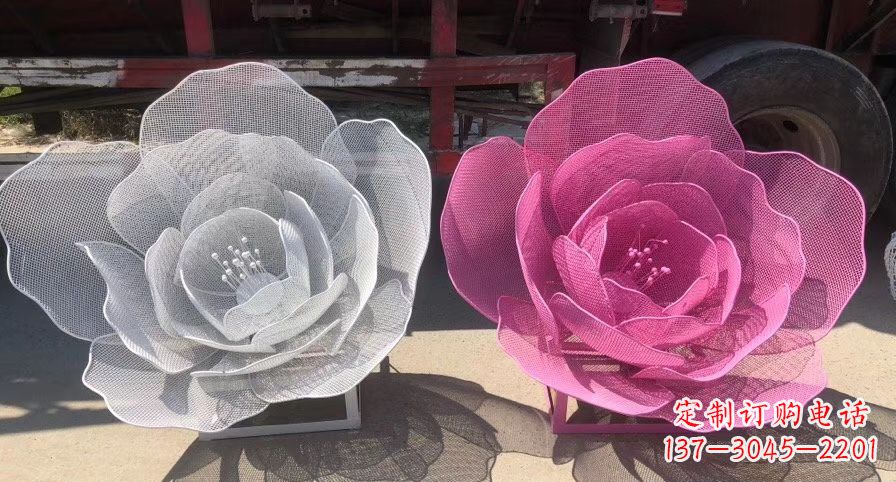 聊城不锈钢荷花雕塑,给公园带来优雅美景
