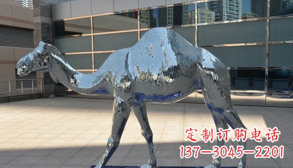 聊城不锈钢骆驼雕塑一种充满浪漫情怀的艺术品