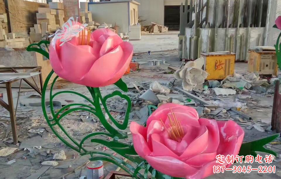 聊城精美牡丹雕塑点缀景观