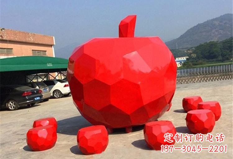 聊城不锈钢喷漆几何苹果雕塑