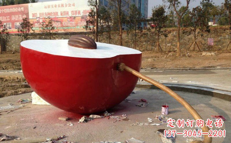 聊城不锈钢苹果雕塑艺术与实用的结合