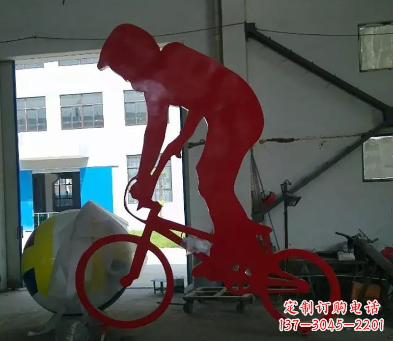 聊城不锈钢自行车雕塑激发自行车运动的热情