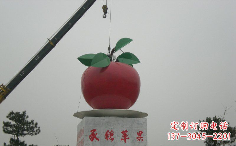 聊城不锈钢苹果雕塑艺术与美学的完美结合