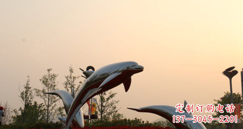 聊城不锈钢海豚雕塑跳跃的美丽