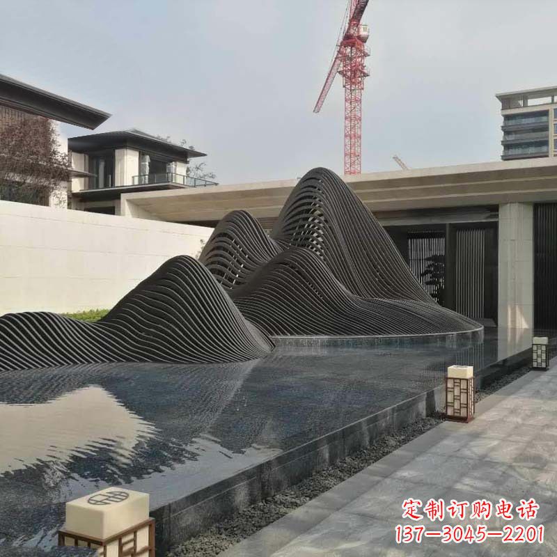 聊城不锈钢铁艺假山艺术性的美化