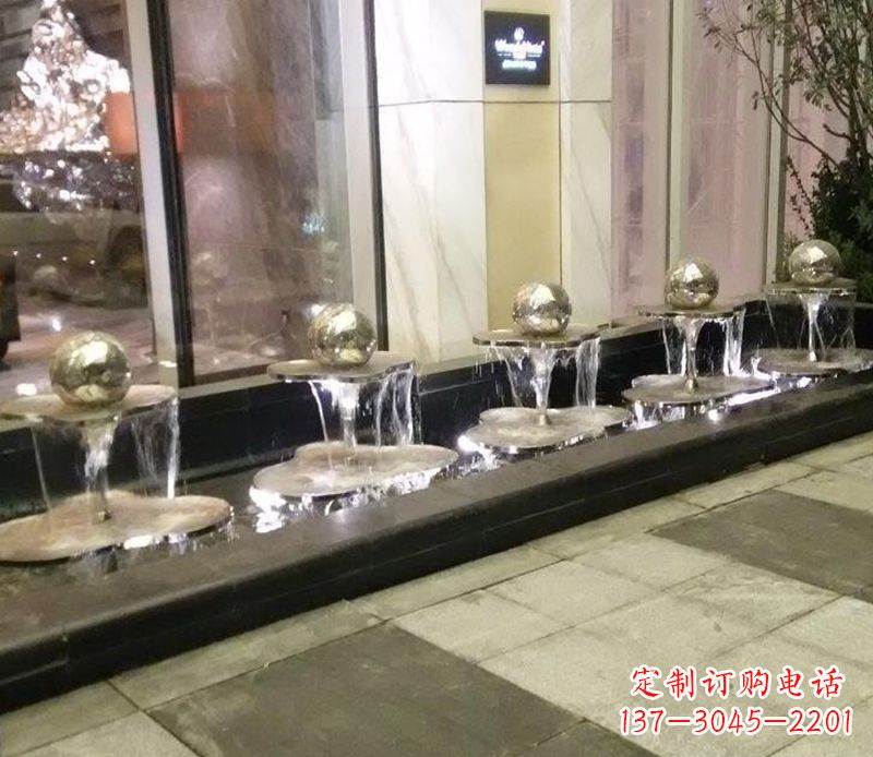 聊城不锈钢小喷泉雕塑——美化环境的艺术