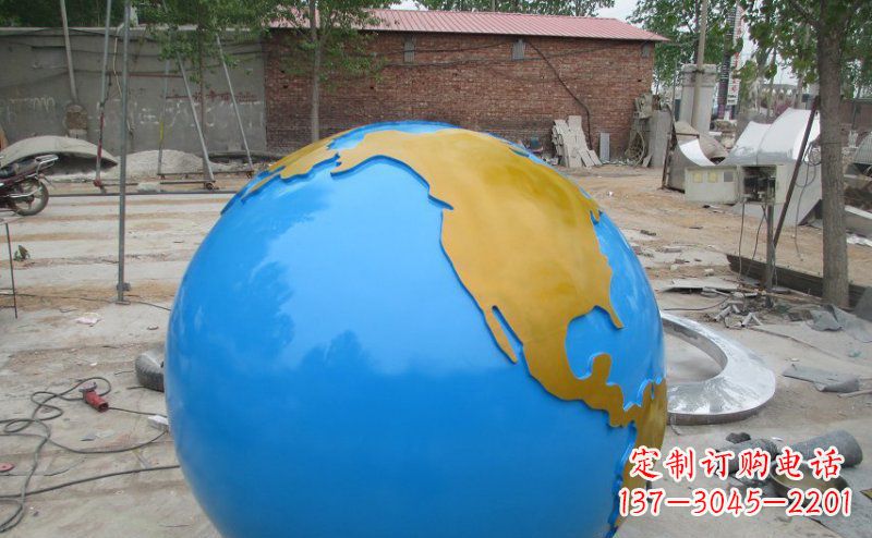 聊城不锈钢校园地球雕塑象征着全球友好