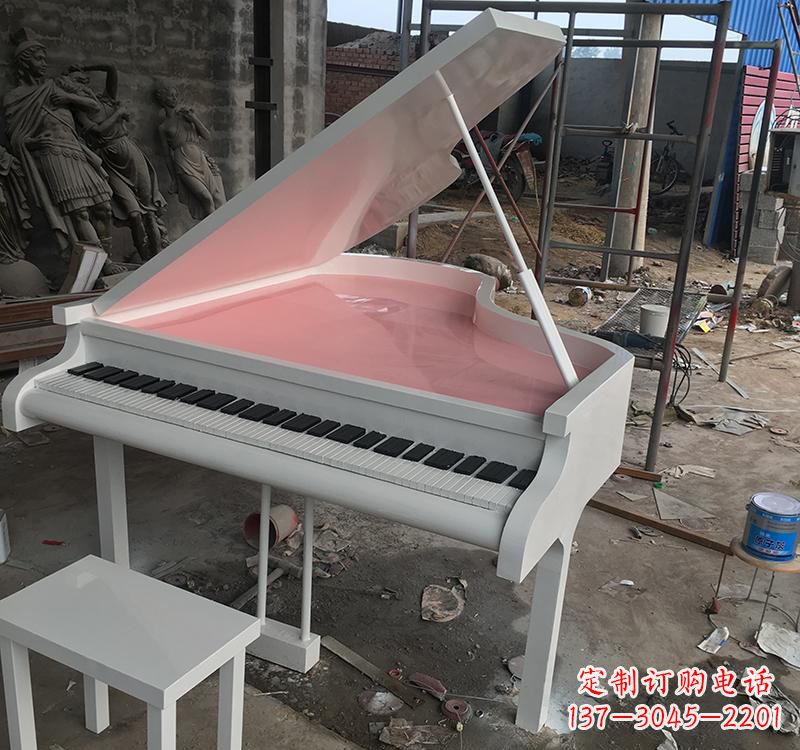 聊城不锈钢校园钢琴雕塑发出音乐的艺术