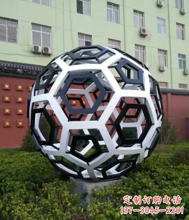 聊城不锈钢足球雕塑缔造校园新风貌