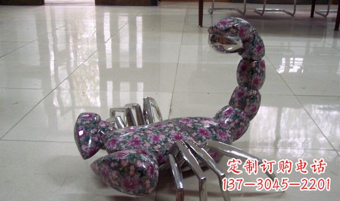 聊城不锈钢蝎子雕塑精美的装饰品